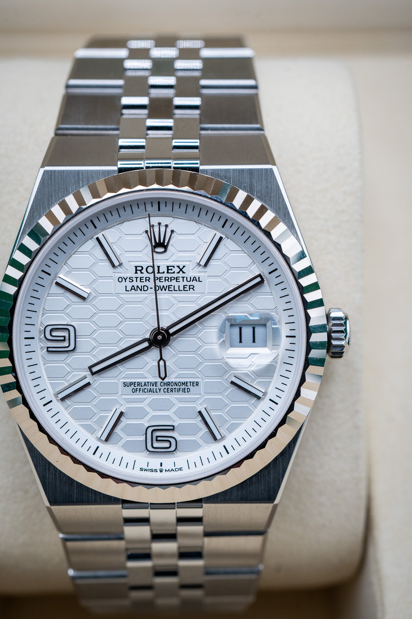 2025 Rolex Land‑Dweller 40 – Ref. 127334 – Stainless Steel – Brand New, Complete Set