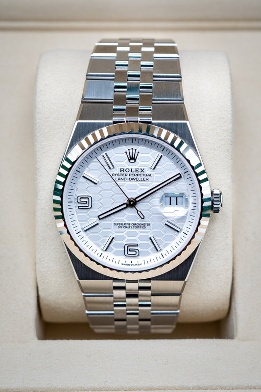 2025 Rolex Land‑Dweller 40 – Ref. 127334 – Stainless Steel – Brand New, Complete Set