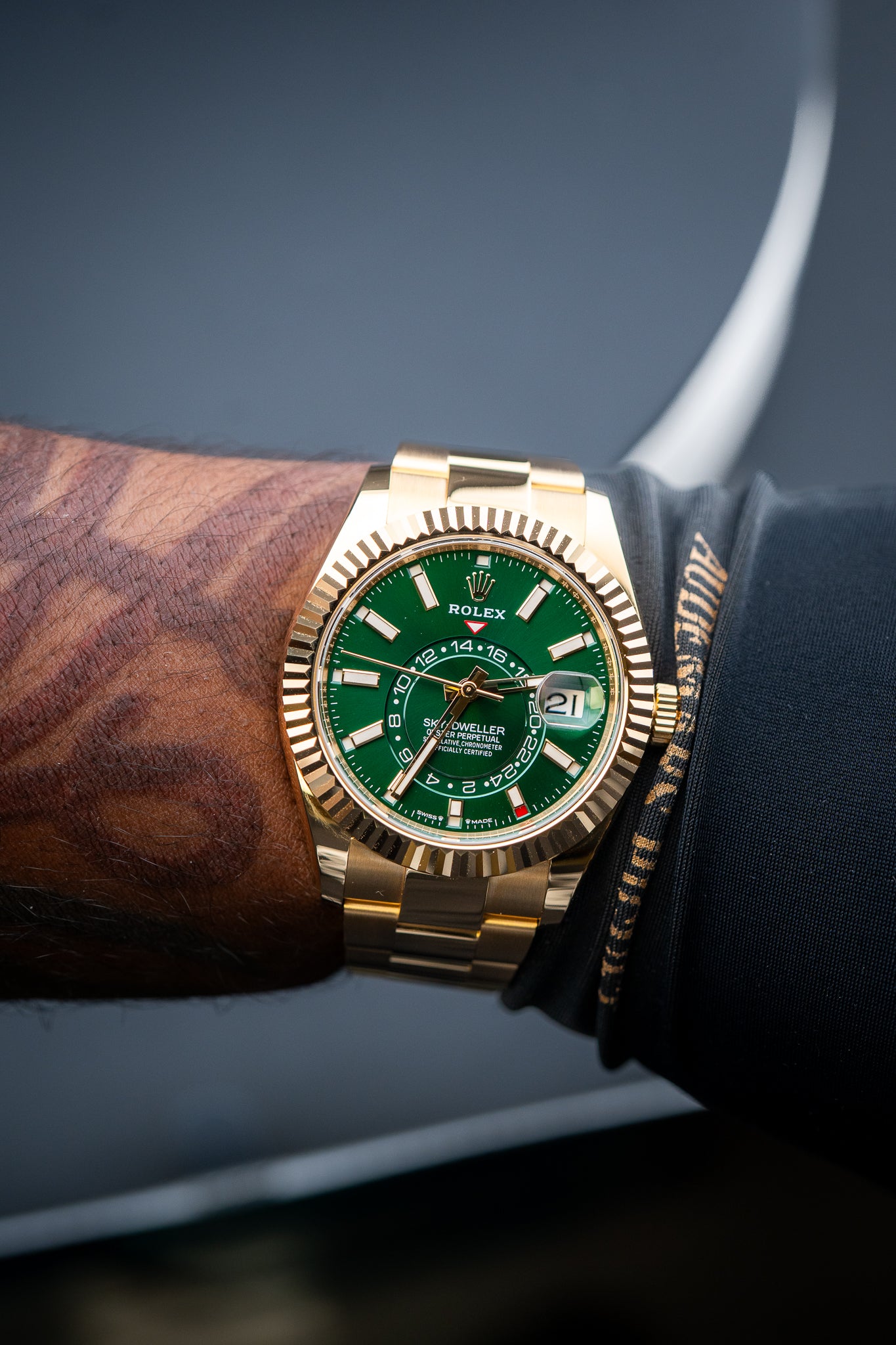 2025 Brand New Release Rolex Sky-Dweller Yellow Gold – Bright Green Dial – Oyster Bracelet – Ref. 336938 – Brand New Complete Set
