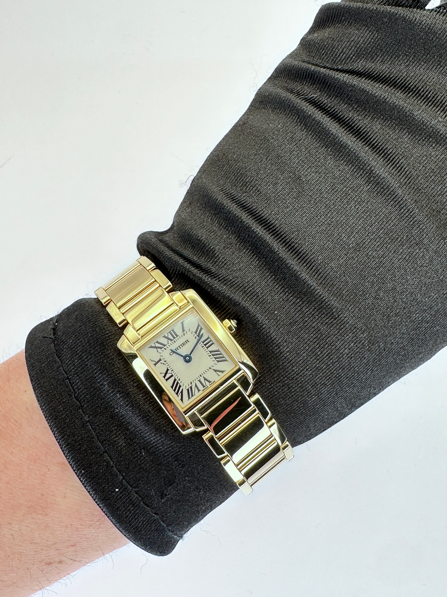 Cartier Française Ref. WB7018K1 - 18K Yellow Gold, Silver Opaline Dial, 2010s image 5