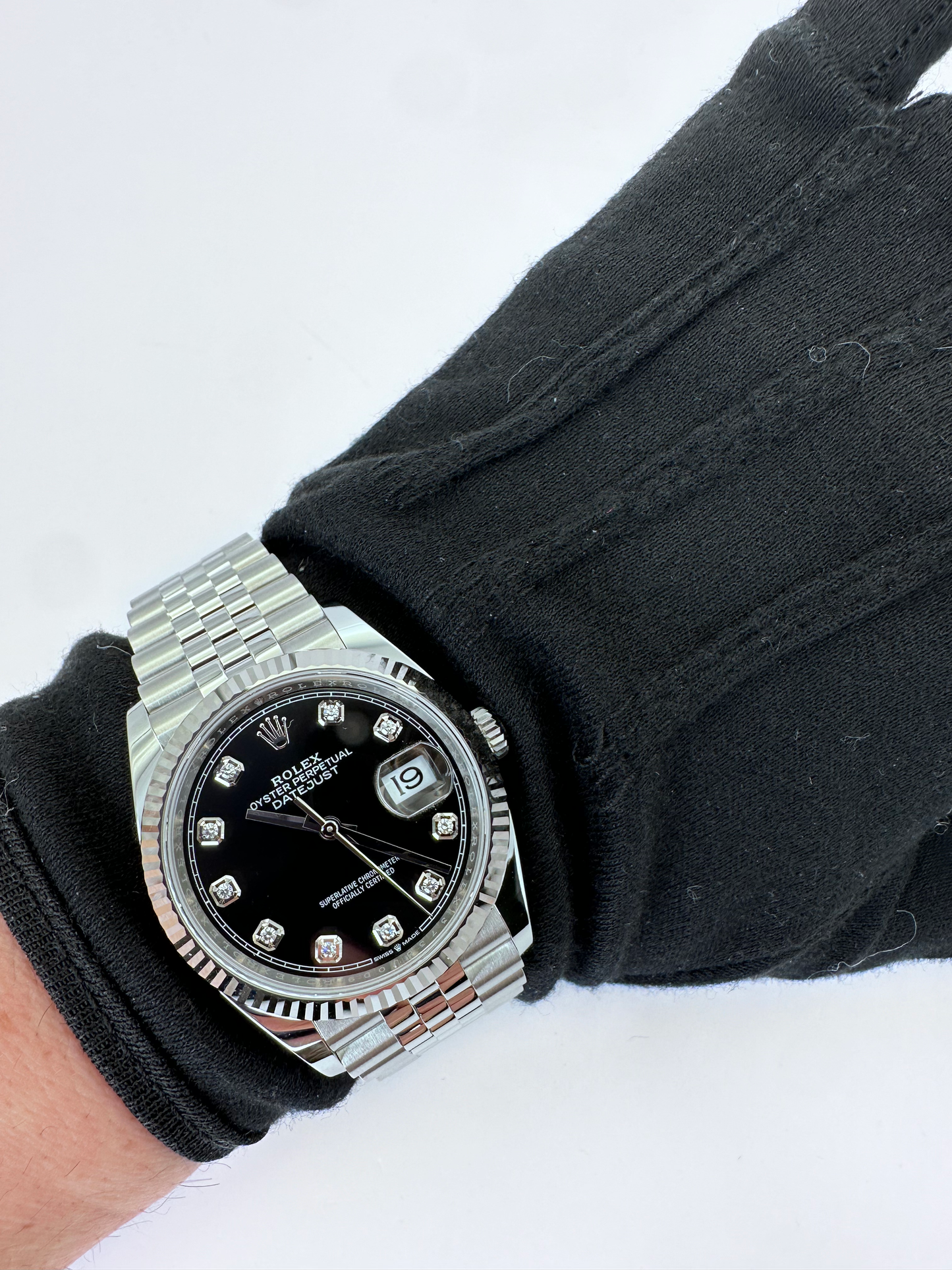Rolex Datejust 36 Ref. 126234 - Bright Black Diamond Dial with Jubilee Bracel image 11