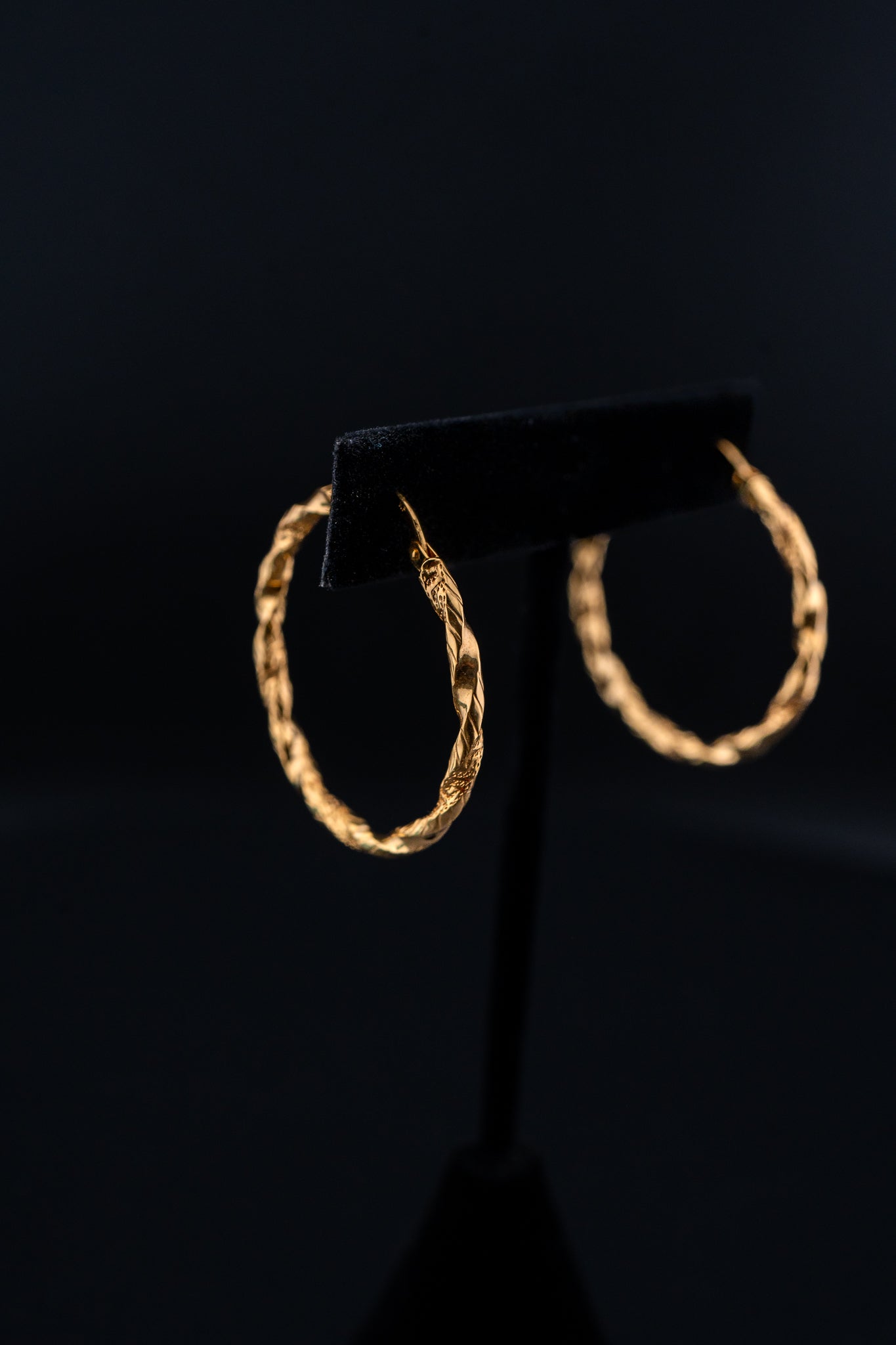 14K Yellow Gold Twisted Hoop Earrings
