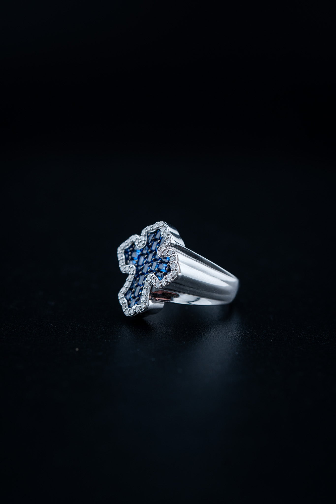 10K White Gold Natural Diamond & Sapphire Cross Ring – 0.39ctw Diamonds – 0.88ct Sapphires
