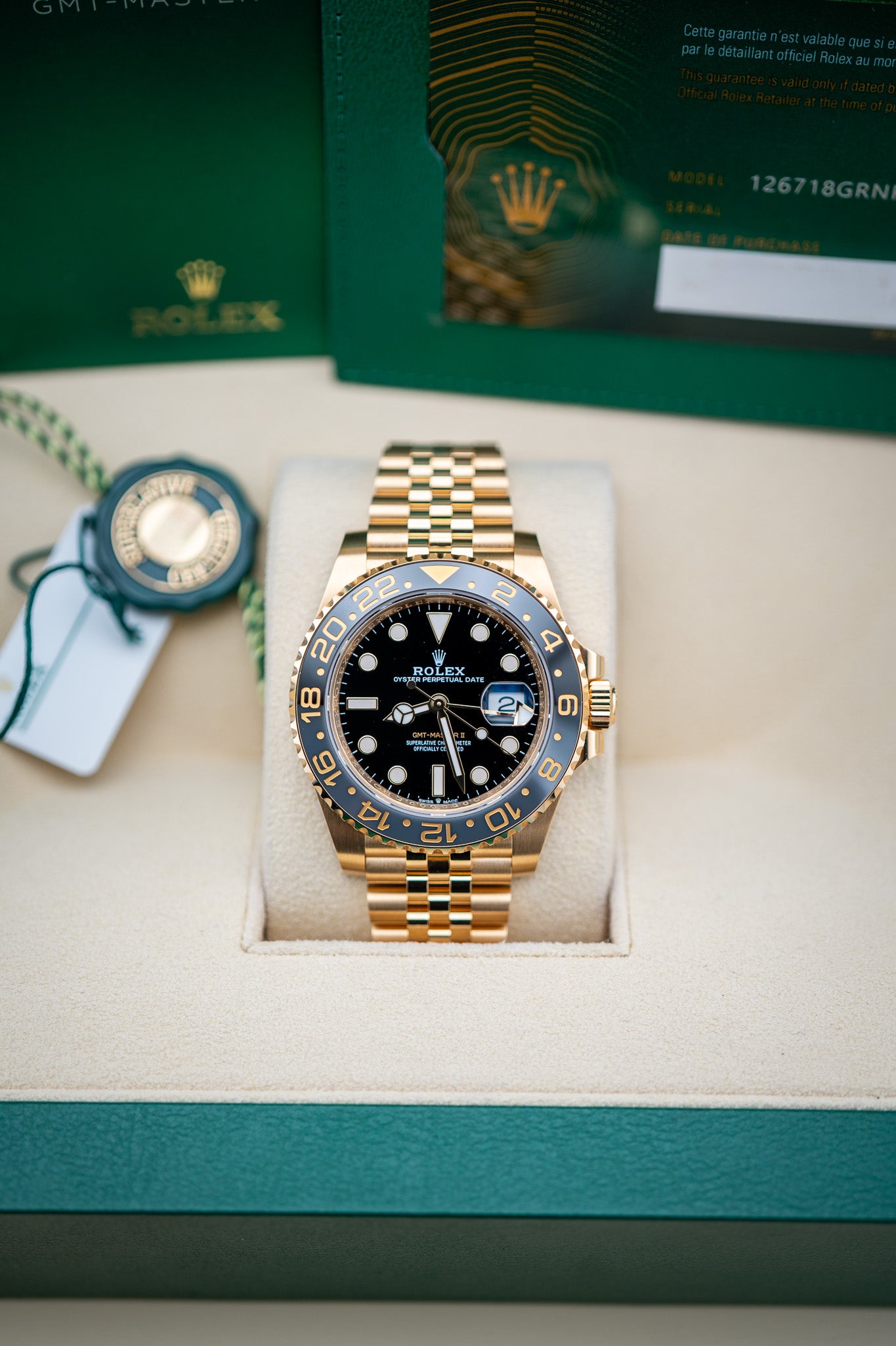 2024 Rolex GMT-Master II “Bumblebee” Yellow Gold Black & Gold Bezel – Ref. 126718GRNR – Like New Complete Set