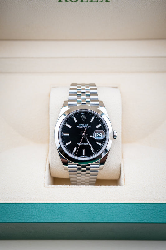 2022 Rolex Datejust 41 Black Dial – Ref. 126300 – Jubilee Bracelet – Pre-Owned Complete Set