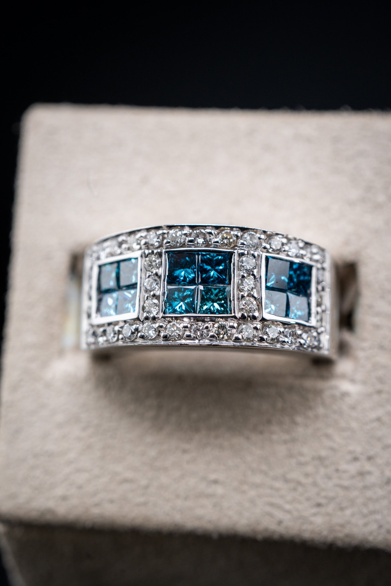 14K White Gold Pavé Blue Diamond Set Ring, 2.60 CTW, Size 6