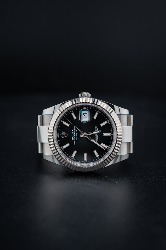 Rolex Datejust 41 Black Dial 126334 – 2024 Like New Complete Set