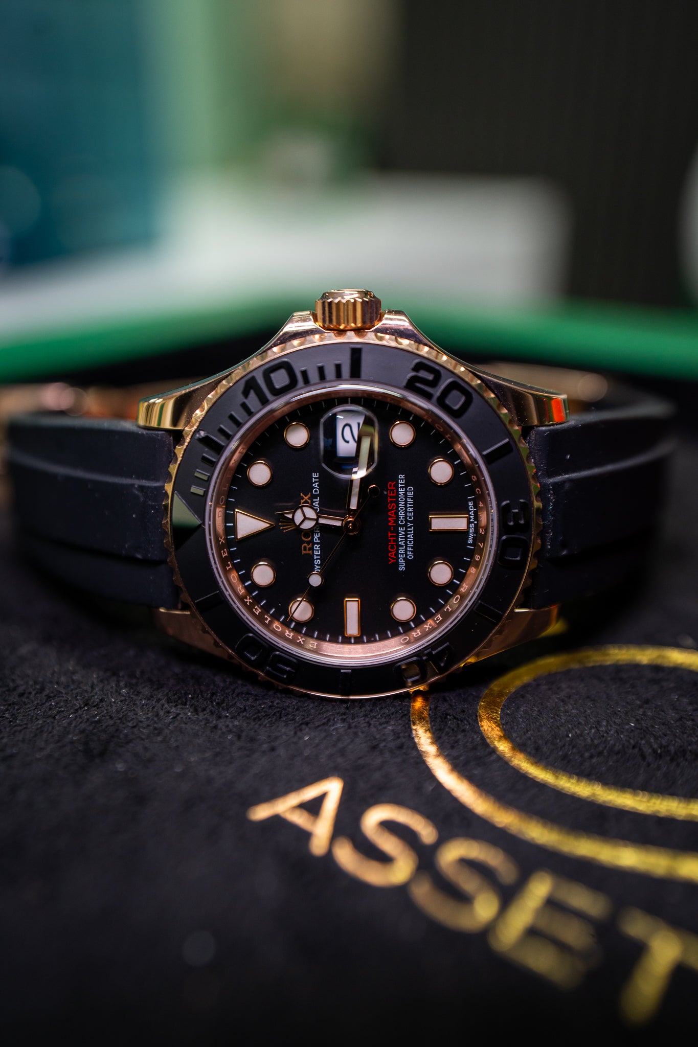 Rolex Yacht-Master 40 Ref. 116655 - Everose Gold, Black Dial