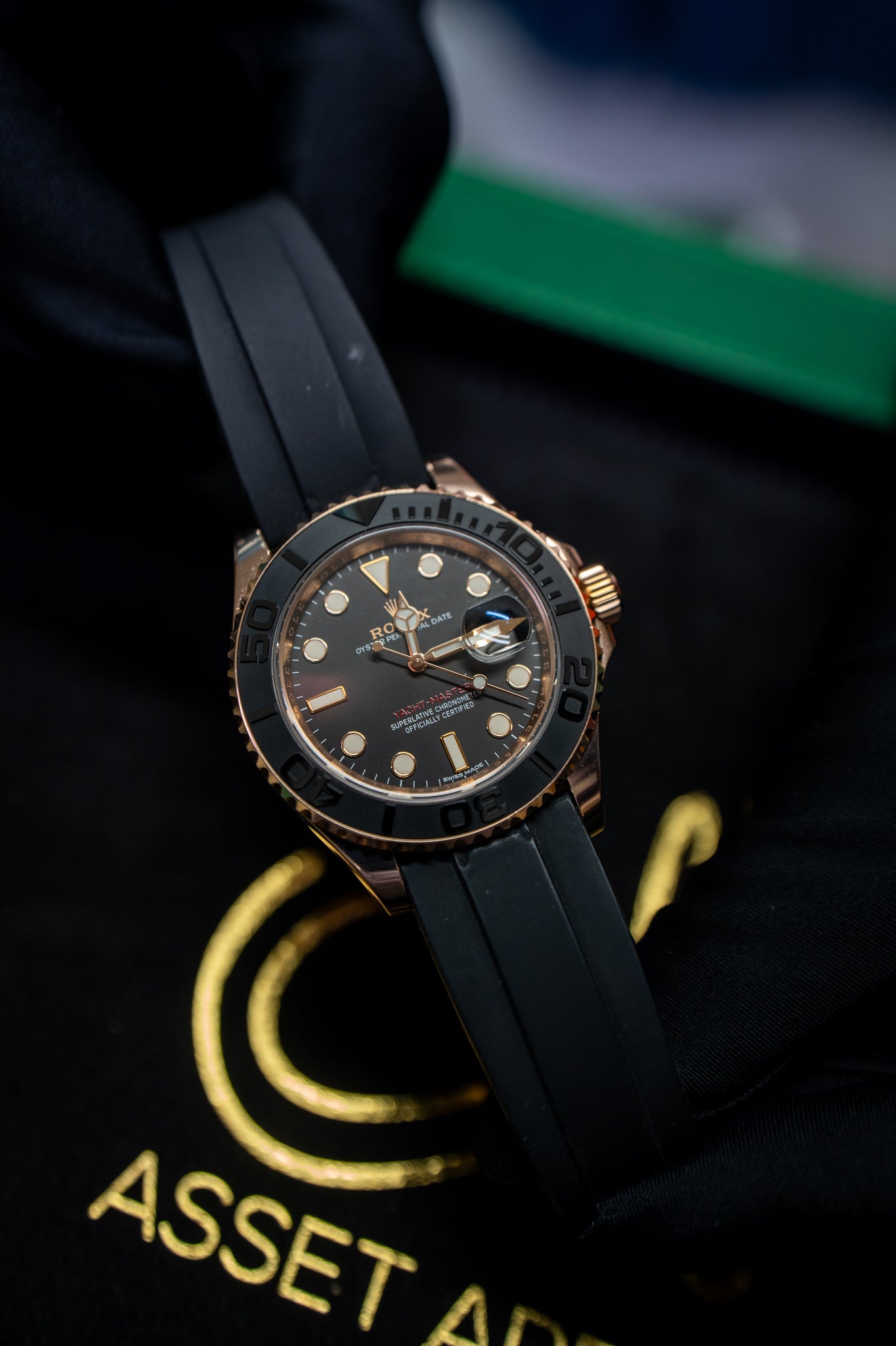 Rolex Yacht-Master 40 Ref. 116655 - Everose Gold, Black Dial