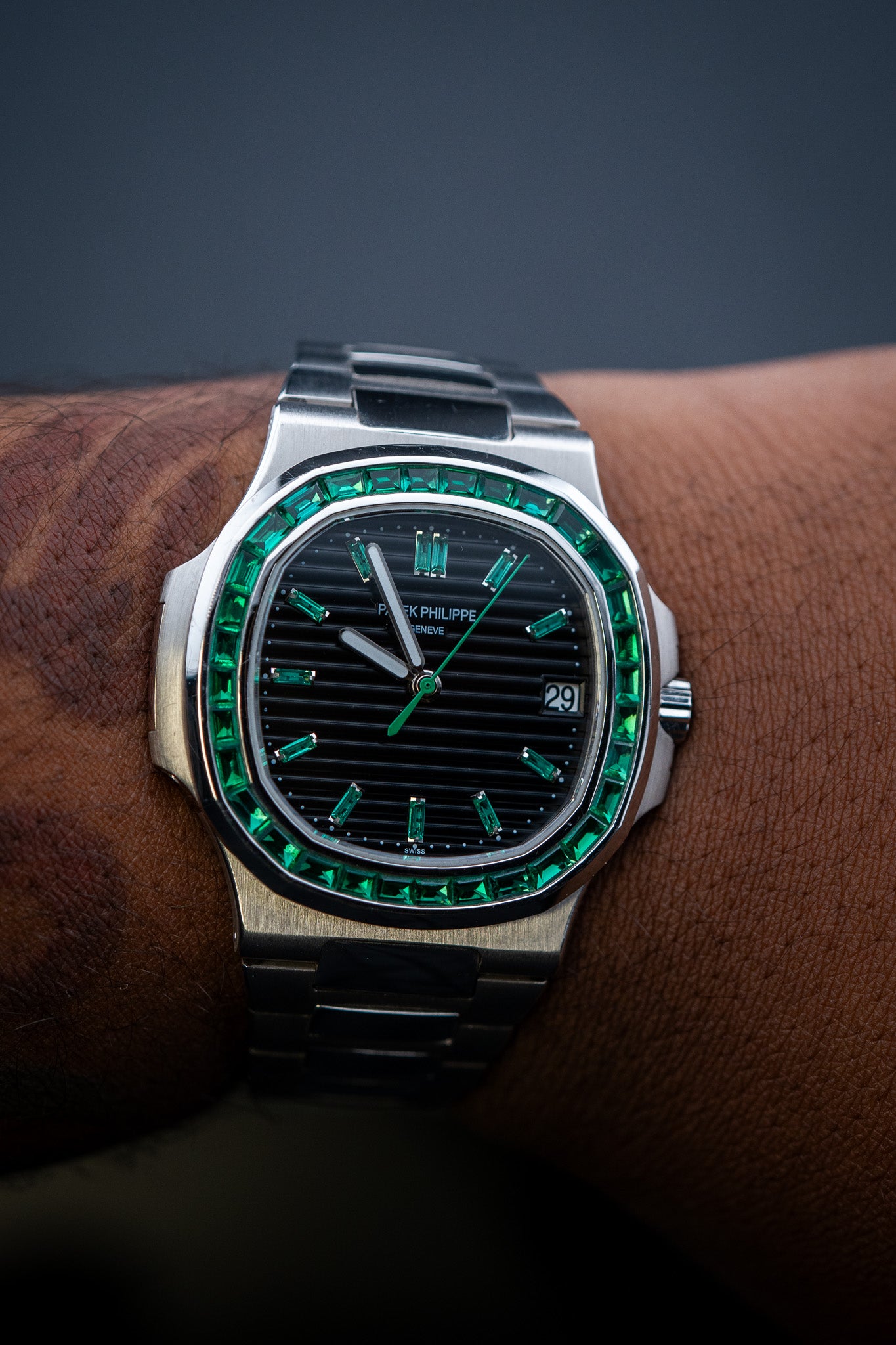 Patek Philippe Nautilus 5711 – Custom Black Dial with Emerald Markers & Emerald Bezel – Pre-Owned Watch Only