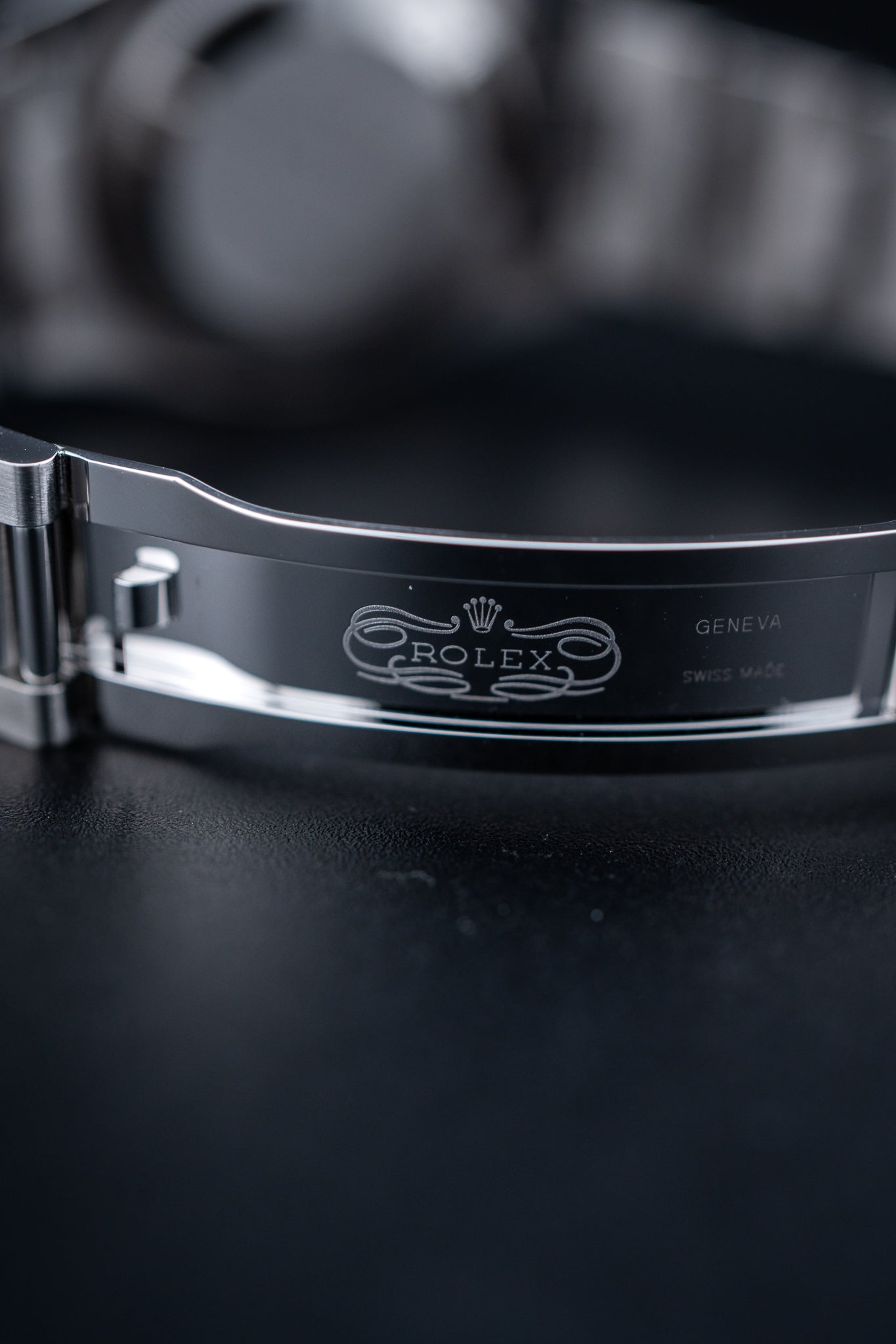 2025 Rolex Oyster Perpetual 36 – Green Dial – Ref. 126000 – Brand New – Complete Set