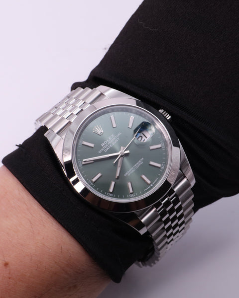 Rolex Datejust 41 126300 - Mint Green Dial, Smooth Bezel, Jubilee Bracelet