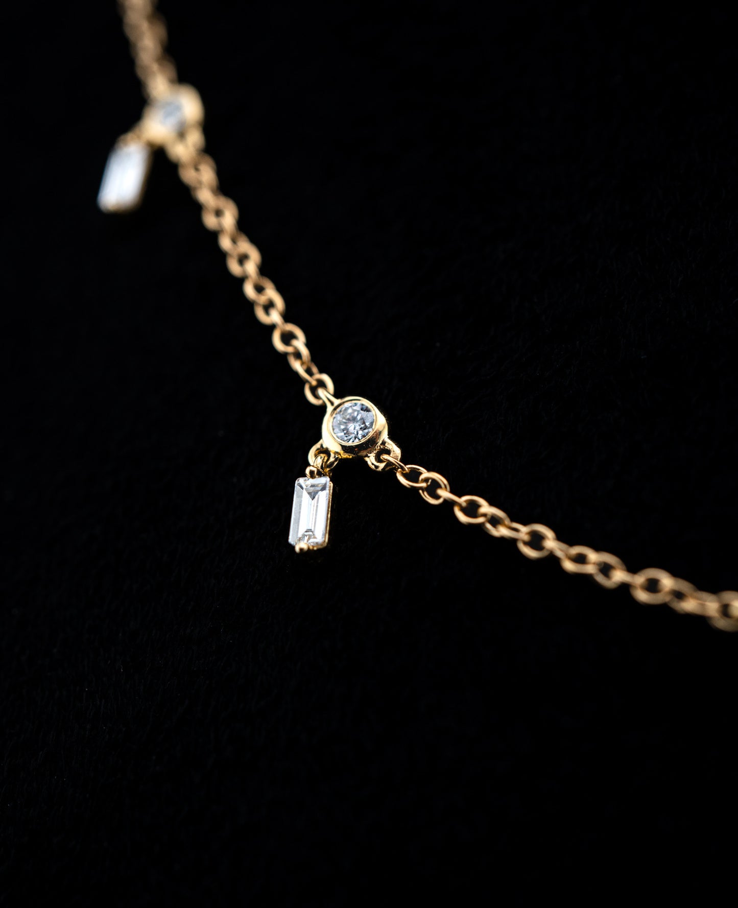 18K Yellow Gold Diamond Dangle Link Necklace – 0.60 CTW