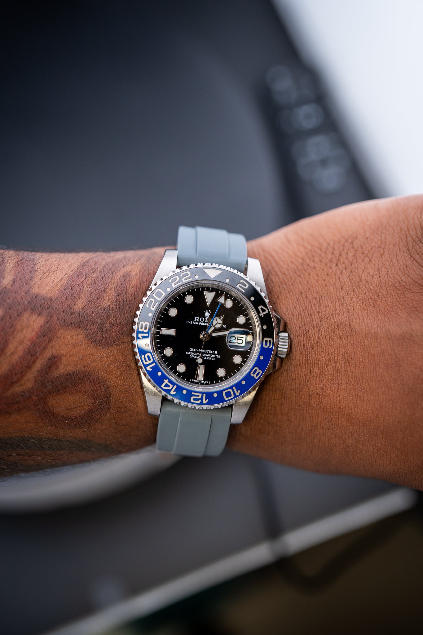 2017 Rolex GMT-Master II “Batman” – Ref. 116710BLNR – Complete Set
