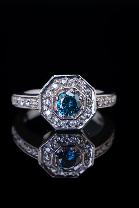 14K White Gold Pavé Blue Diamond Ring, 0.76 CTW, Size 6.25