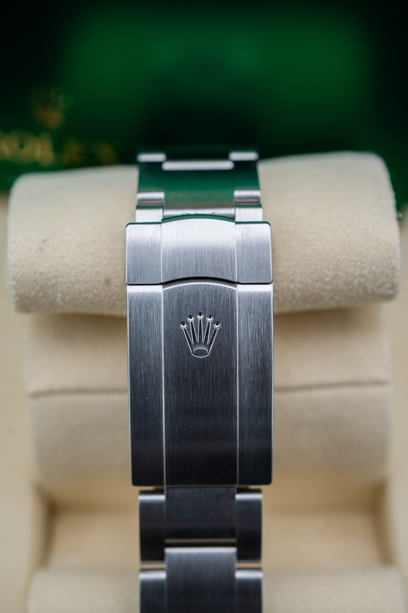 2025 Rolex Oyster Perpetual 41 – Blue Dial – 124300 – Brand New – Complete Set