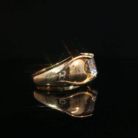 10K Yellow Gold Diamond Men's Ring Size 7