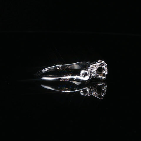 14K White Gold Floral Natural Diamond Ring | Size 7