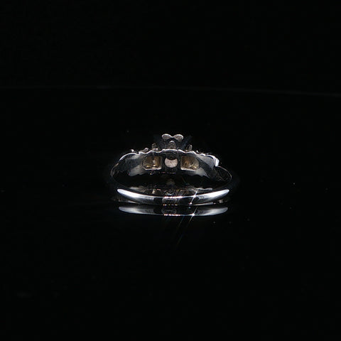 14K White Gold Floral Natural Diamond Ring | Size 7