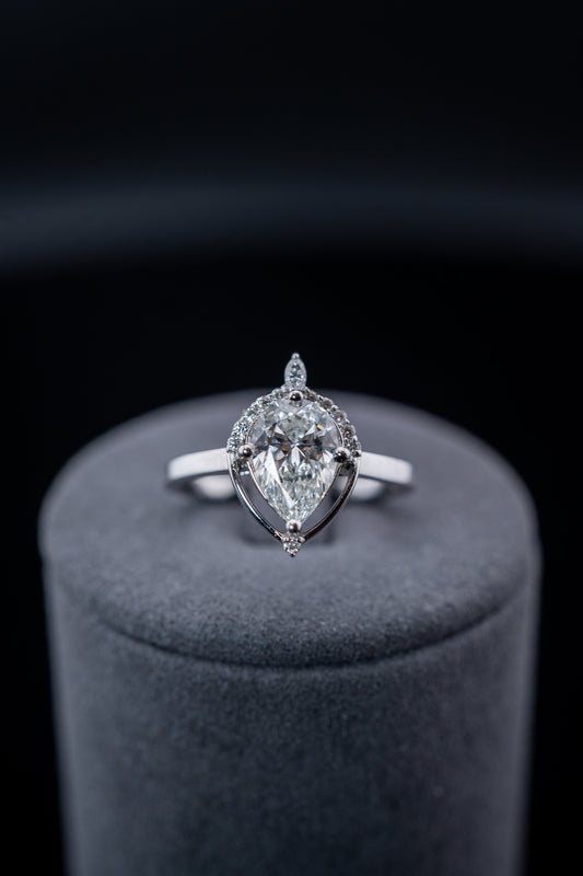 10K White Gold Women’s Lab Diamond Ring – 1.50 CTW – Size 7