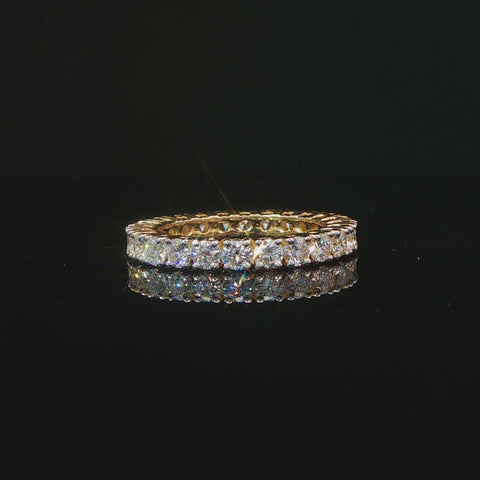 10K Yellow Gold Round Cut Diamond Eternity Band