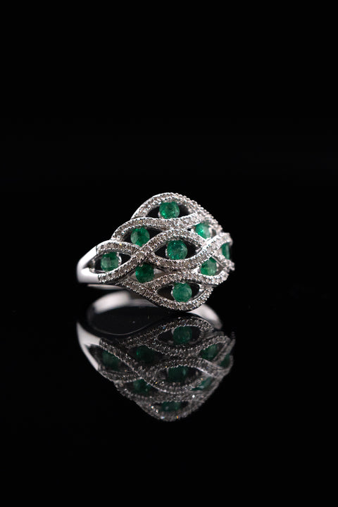 14K Emerald & Diamond Ring, 0.25 CTW, Size 7