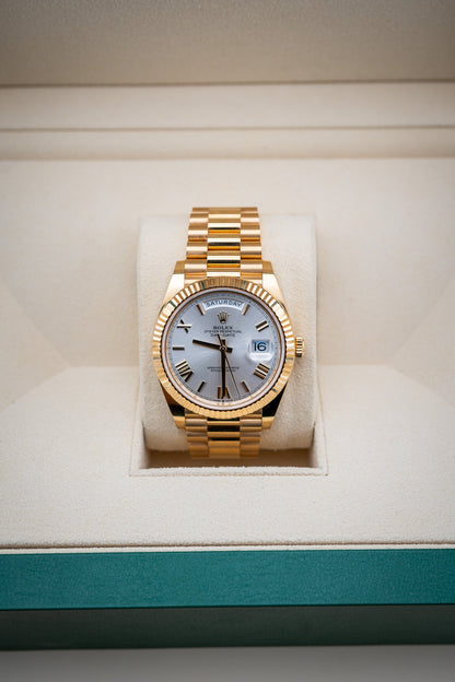 2023 Rolex Day-Date 40 – Ref. 228238 – Silver Dial – 18K Yellow Gold – Like New, Complete Set