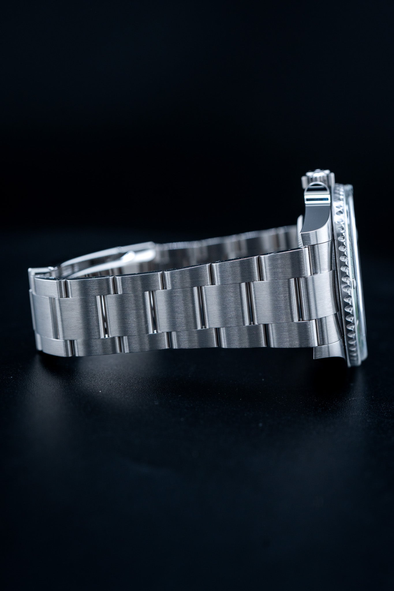 2025 Rolex Submariner “Starbucks” – Ref. 126610LV – Stainless Steel – Brand New, Complete Set