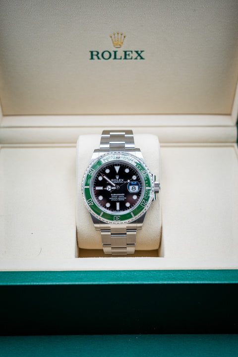 2025 Rolex Submariner “Starbucks” – Ref. 126610LV – Stainless Steel – Like New, Complete Set