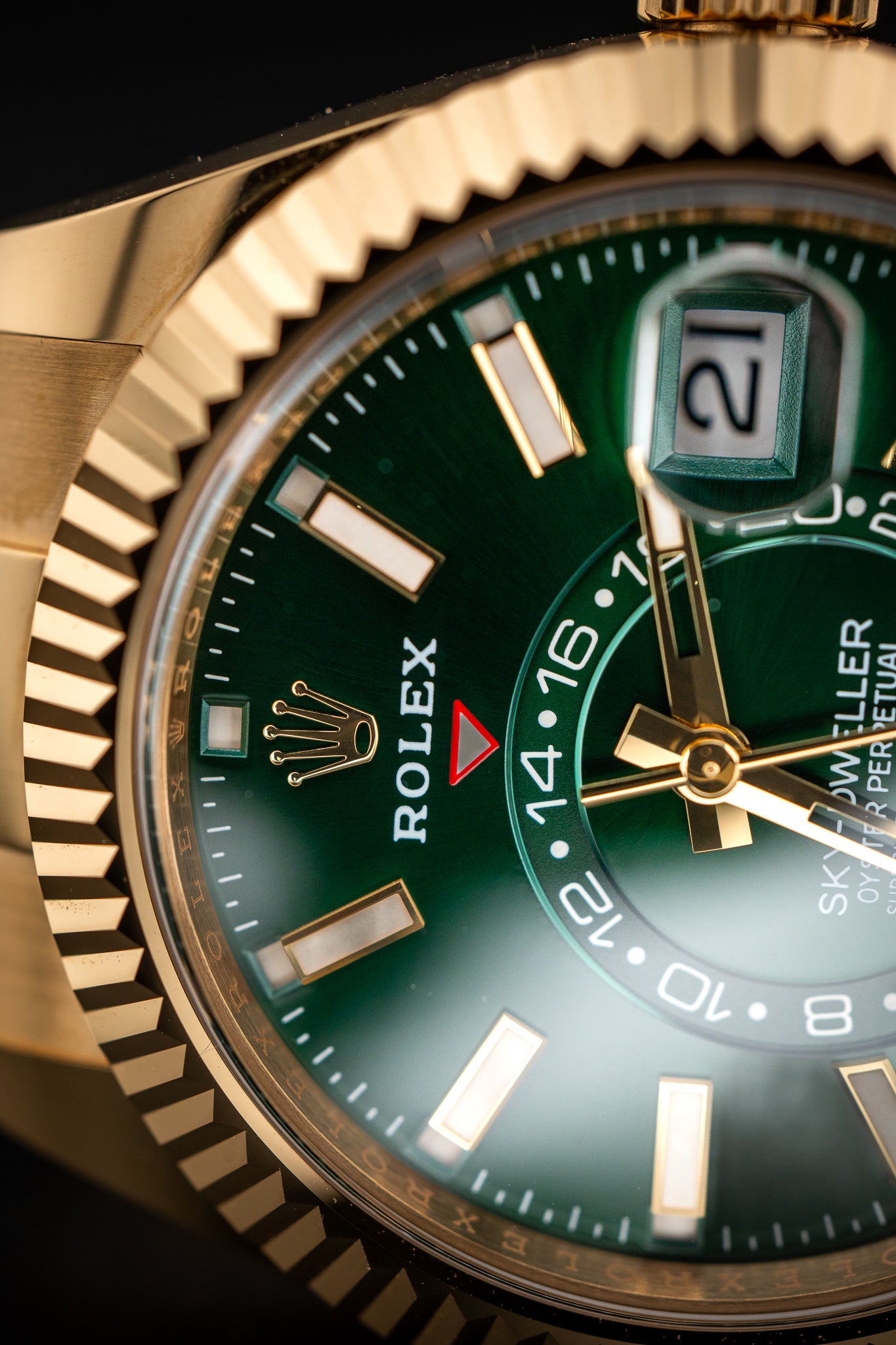 2025 Brand New Release Rolex Sky-Dweller Yellow Gold – Bright Green Dial – Oyster Bracelet – Ref. 336938 – Brand New Complete Set