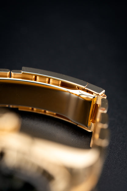 2025 Brand New Release Rolex Sky-Dweller Yellow Gold – Bright Green Dial – Oyster Bracelet – Ref. 336938 – Brand New Complete Set
