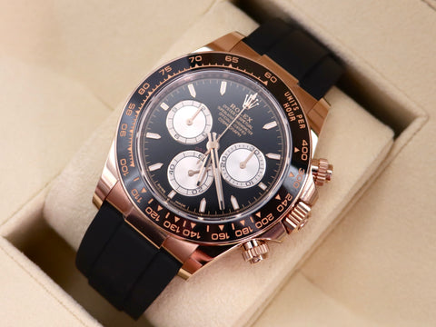 2024 Rolex Cosmograph Daytona 126515LN - Everose Gold, Black Dial, Oysterflex image 2