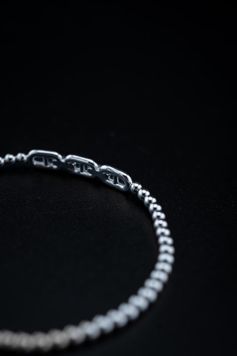 Hulchi Belluni Diamond Link Stretch Bracelet – 18K White Gold – 0.04ctw Natural Diamonds