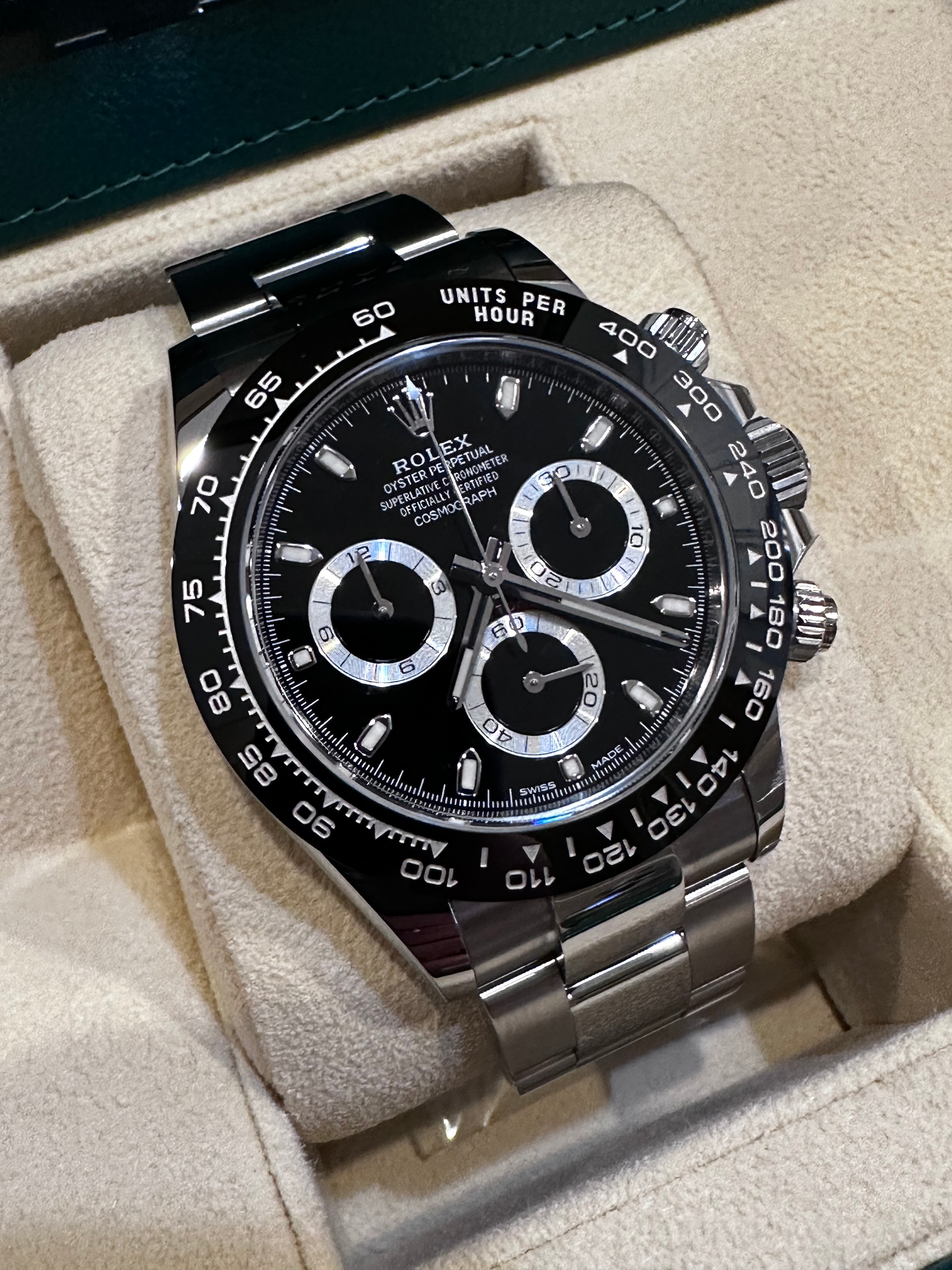 Like New 2022 Black Ceramic Daytona Oyster  116500LN-001 image 2