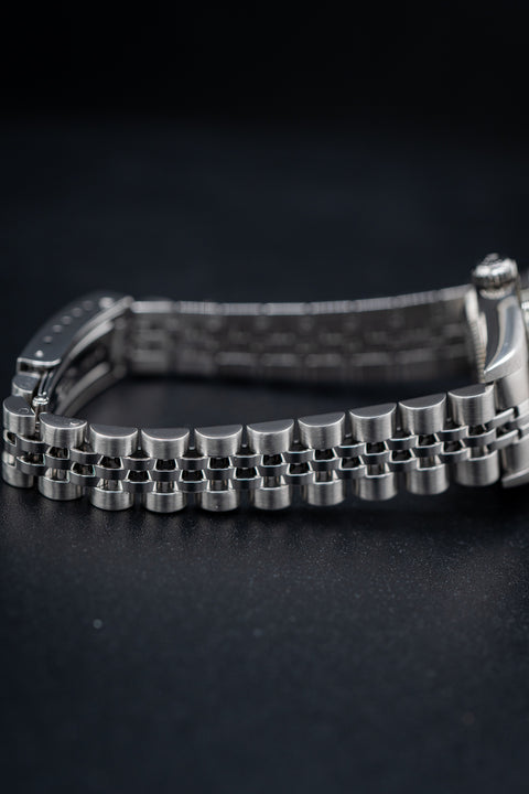 Rolex Ladies Datejust – Mother of Pearl Diamond Dial & Bezel – Ref. 79174