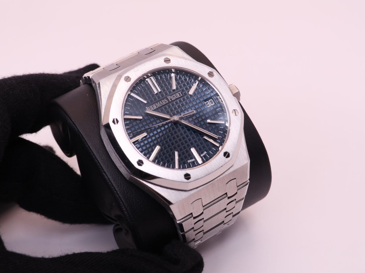 Audemars Piguet Royal Oak 50th Anniversary 15510ST - Mint, Unpolished, Complete image 11