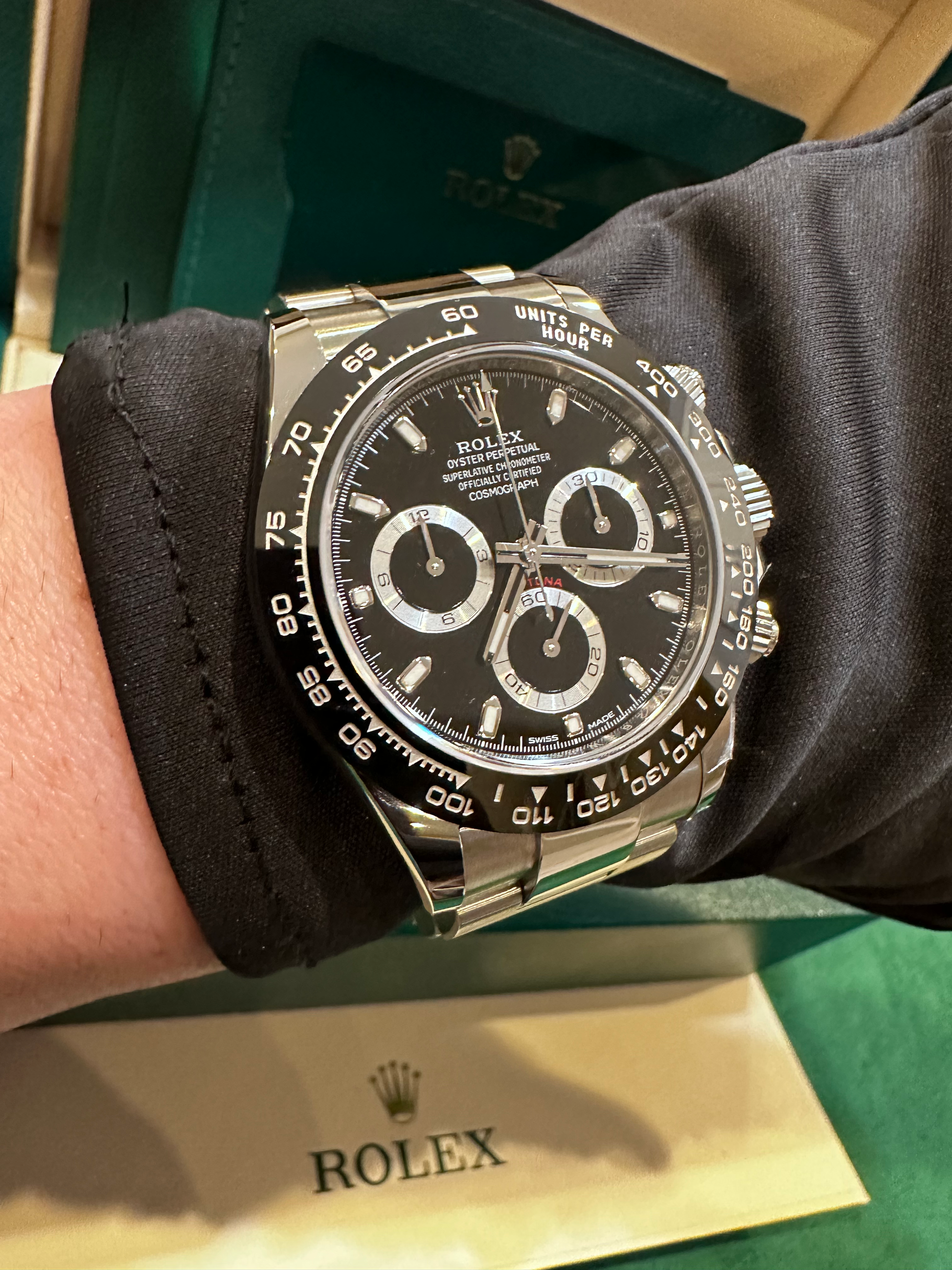 Like New 2022 Black Ceramic Daytona Oyster  116500LN-001 image 6