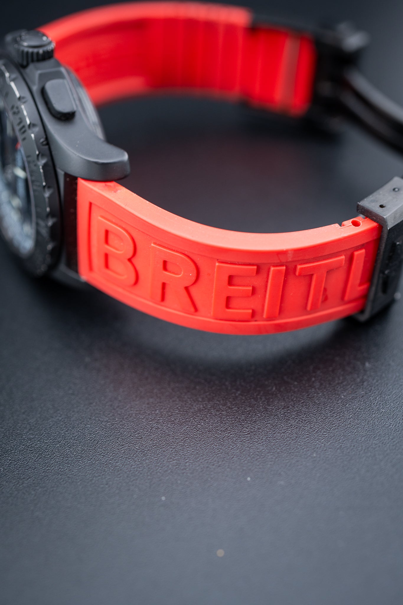 Pre-Owned Breitling Airwolf – Ref. A78368 – 48mm – Multiple Straps Included