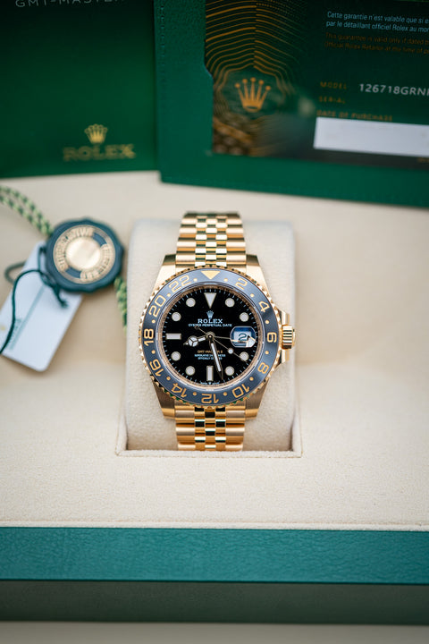 2025 Rolex GMT-Master II “Bumblebee” Yellow Gold Black & Gold Bezel – Ref. 126718GRNR – Like New Complete Set