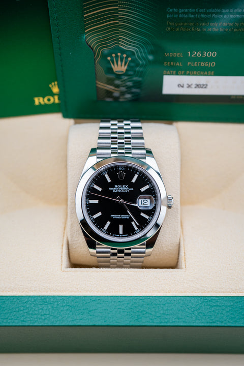 2022 Rolex Datejust 41 Black Dial – Ref. 126300 – Jubilee Bracelet – Pre-Owned Complete Set