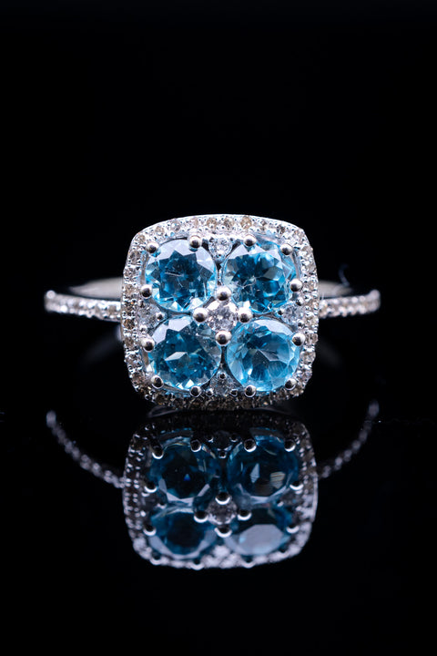 14K White Gold Light Blue Topaz & Diamond Flower Ring Size 7
