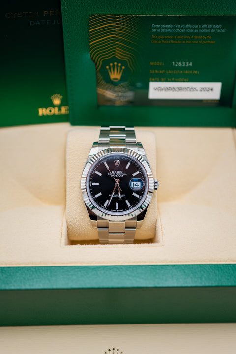 Rolex Datejust 41 Black Dial 126334 – 2024 Like New Complete Set