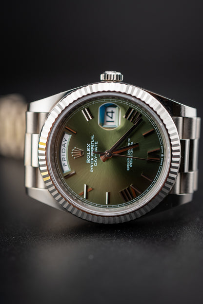 2022 Rolex Day-Date 40 – Olive Green Dial – White Gold – Ref. 228238 – Complete Set