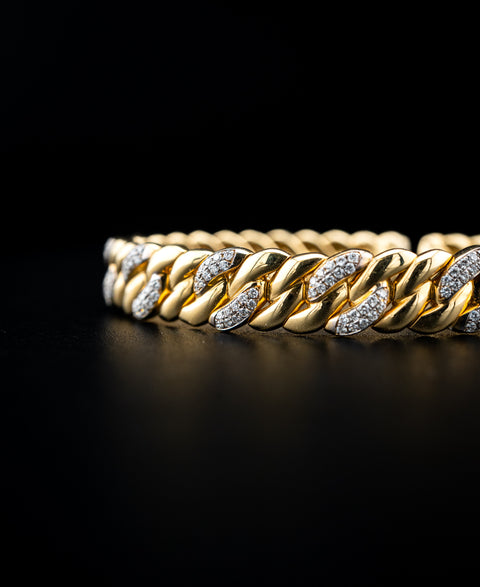 18K Yellow Gold Diamond Cuff Bracelet – 0.70 CTW – 33.4g