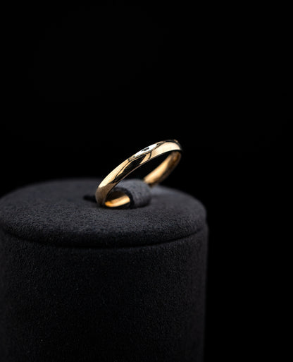 10K Yellow Gold Classic Wedding Band – Size 8 – 1.75g