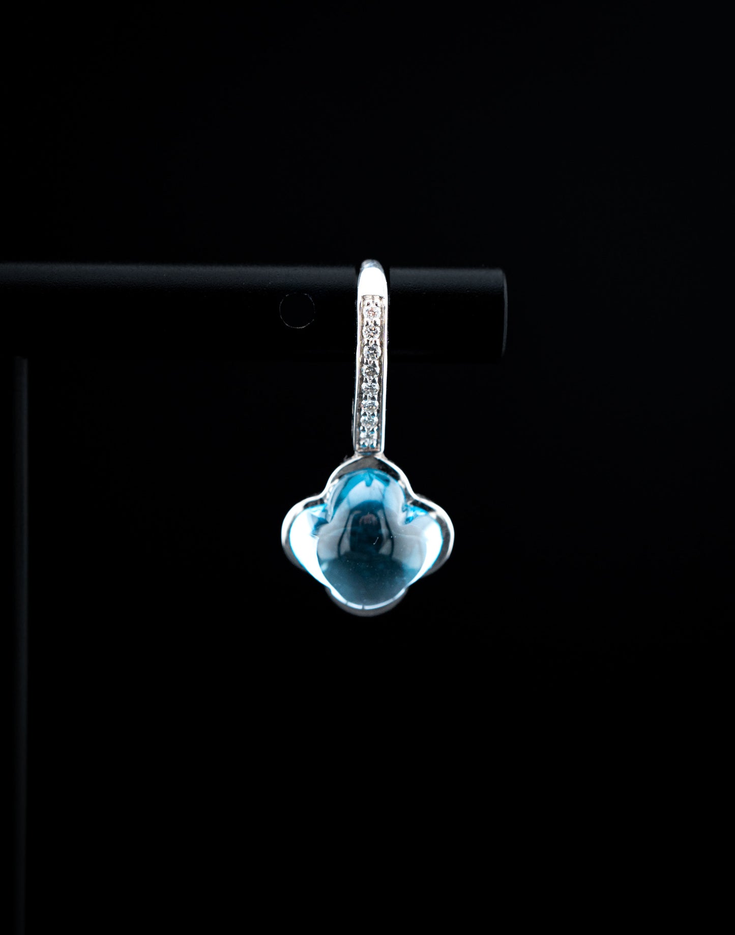 18K White Gold Hulchi Belluni Blue Topaz Flower Drop Earrings with Diamonds – 0.08 CTW