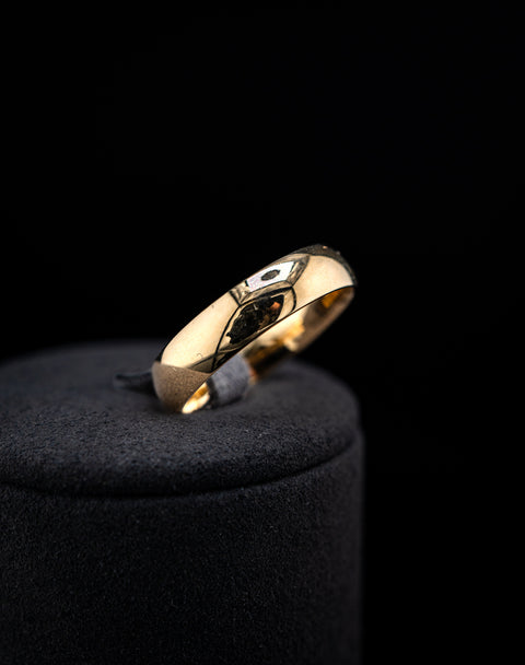 10K Yellow Gold Classic Wedding Band – Size 11 – 4.42g