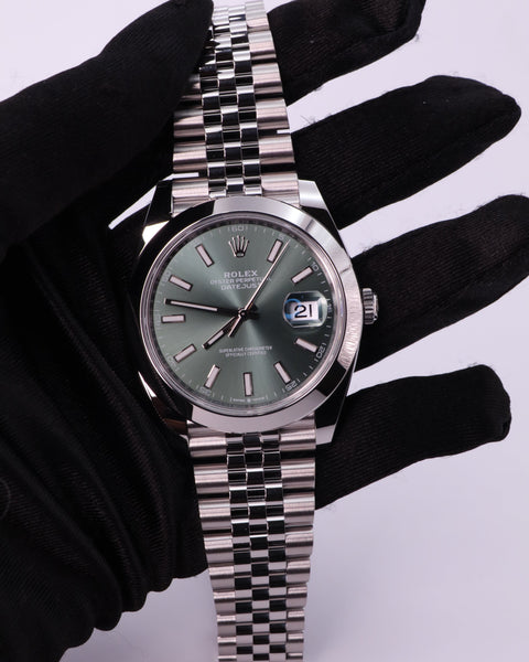 Rolex Datejust 41 126300 - Mint Green Dial, Smooth Bezel, Jubilee Bracelet