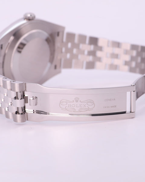 Rolex Datejust 41 126300 - Mint Green Dial, Smooth Bezel, Jubilee Bracelet