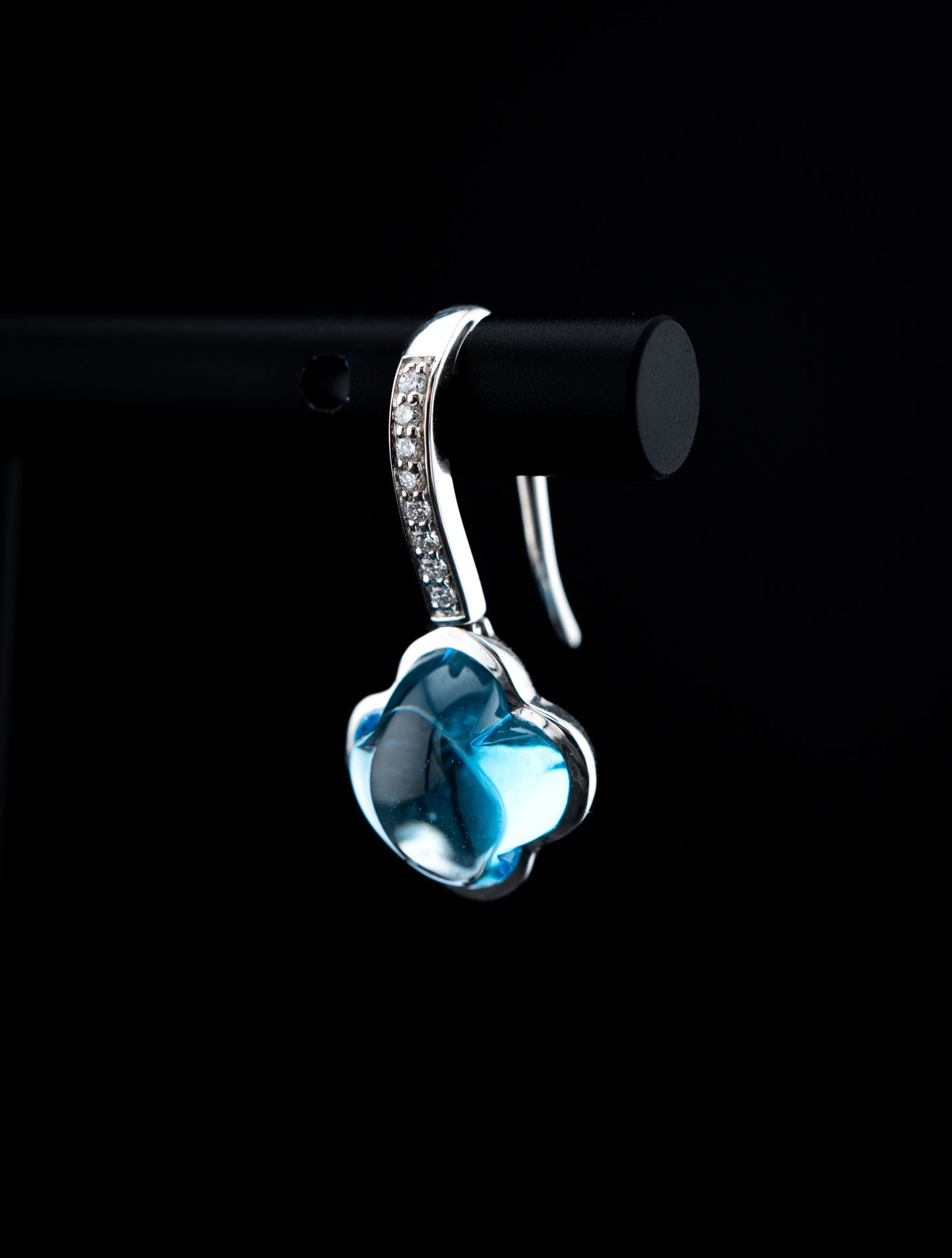18K White Gold Hulchi Belluni Blue Topaz Flower Drop Earrings with Diamonds – 0.08 CTW